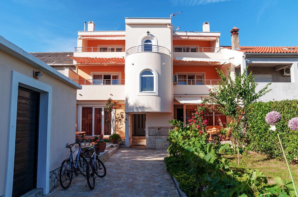 Apartments Jadranka Привлака Екстер'єр фото