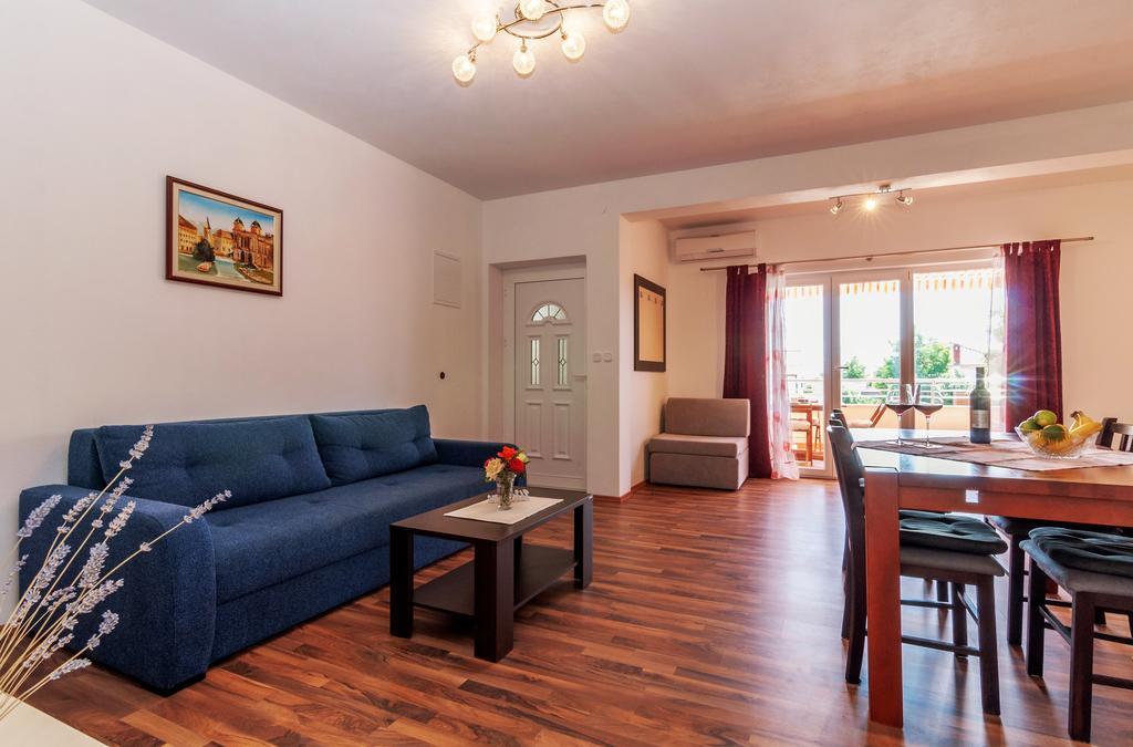 Apartments Jadranka Привлака Екстер'єр фото